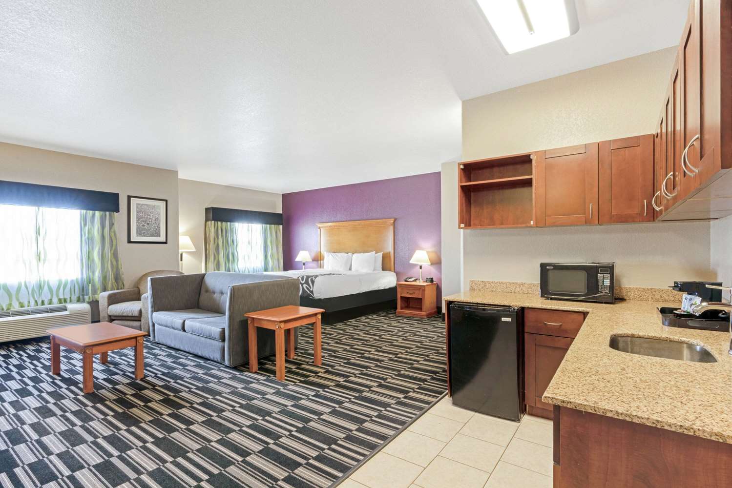 La Quinta Inn & Suites by Wyndham Ada 29/44