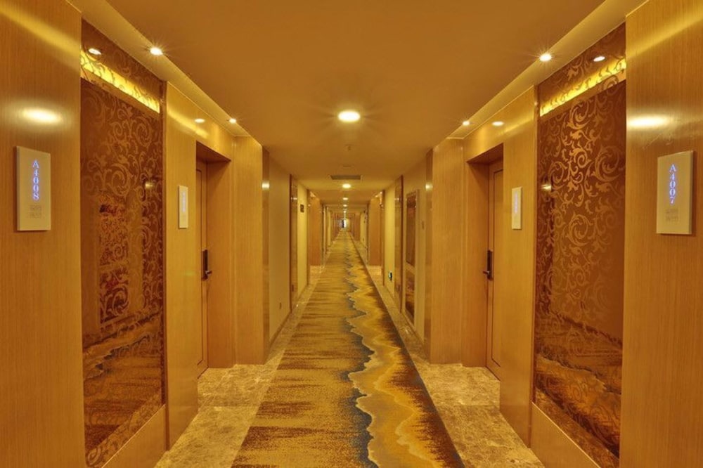 Qinghai Baiyun Xiangling Hotel 15/30