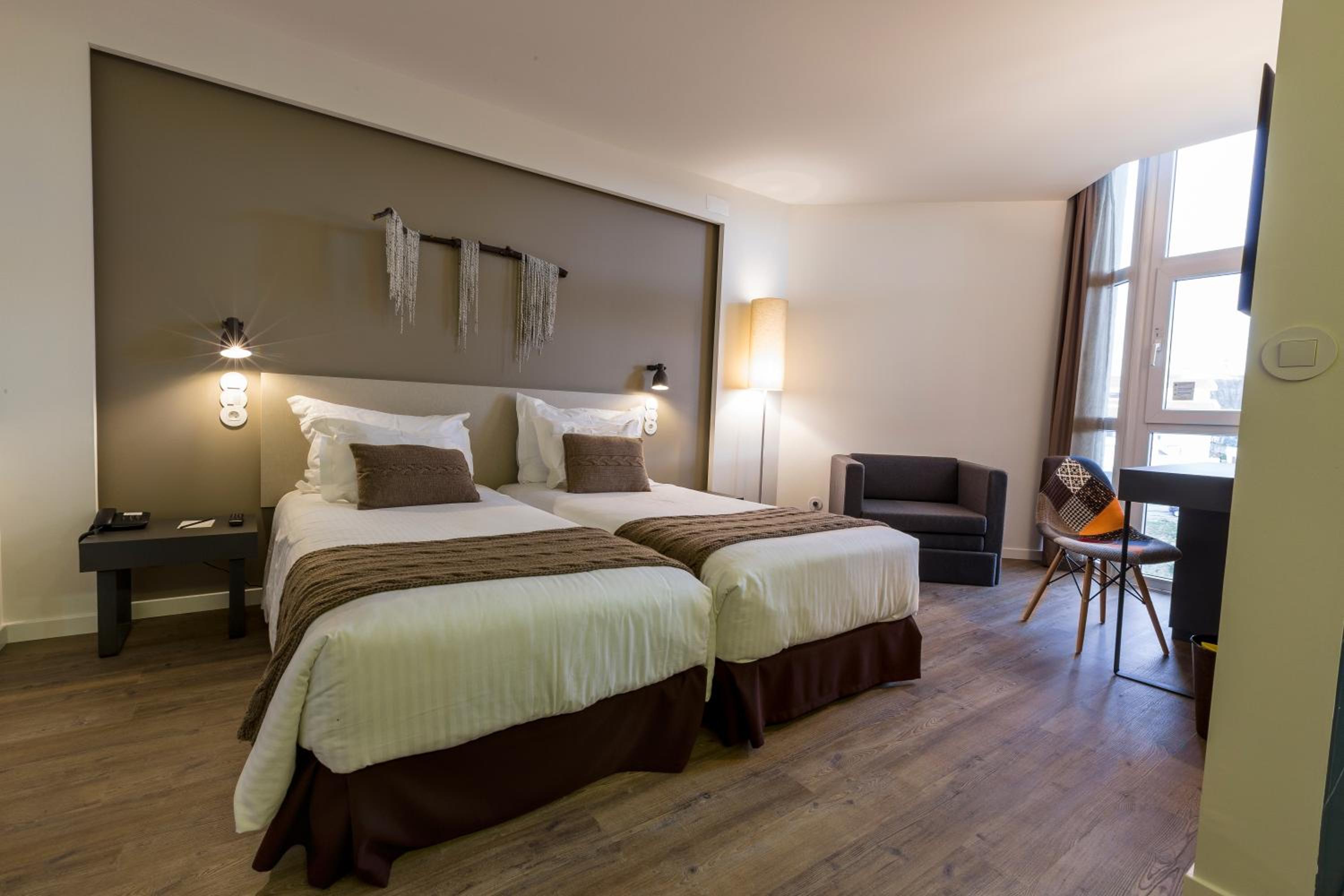 Room, Twin Beds, Purala - Wool Valley Hotel and Spa 2/4