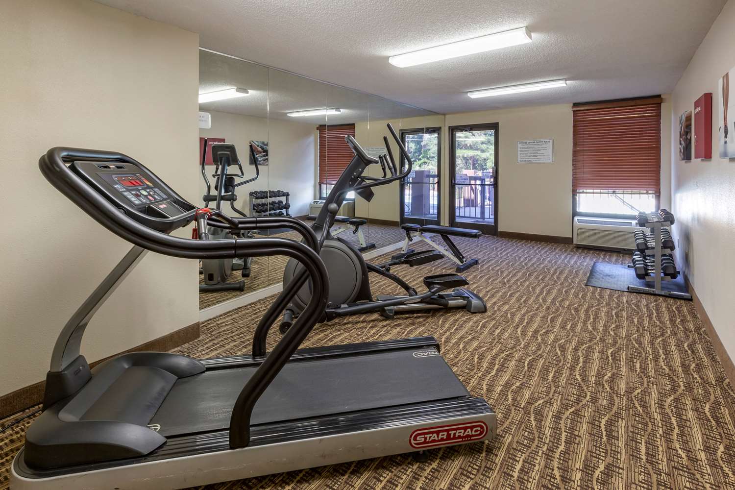 Comfort Inn Laurinburg NC 21/27
