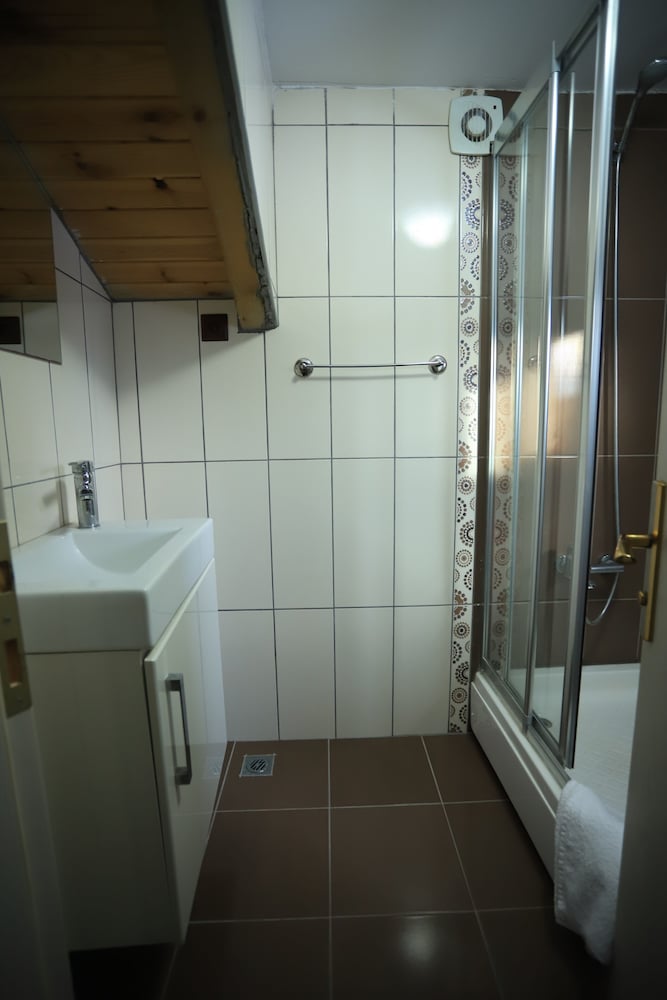 SAPANCA AQUA HOTEL 35/75