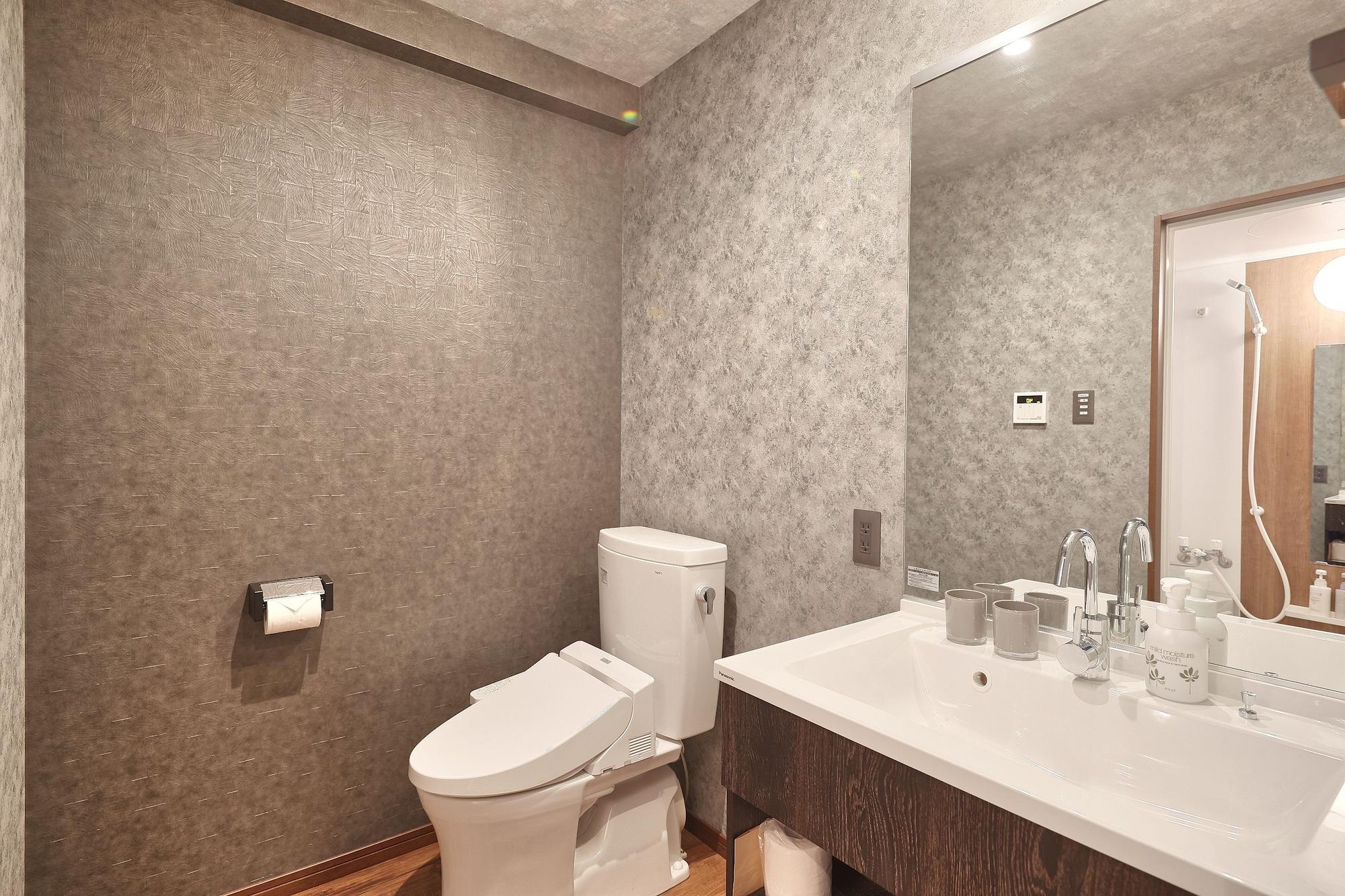 Hotel 385 39/45