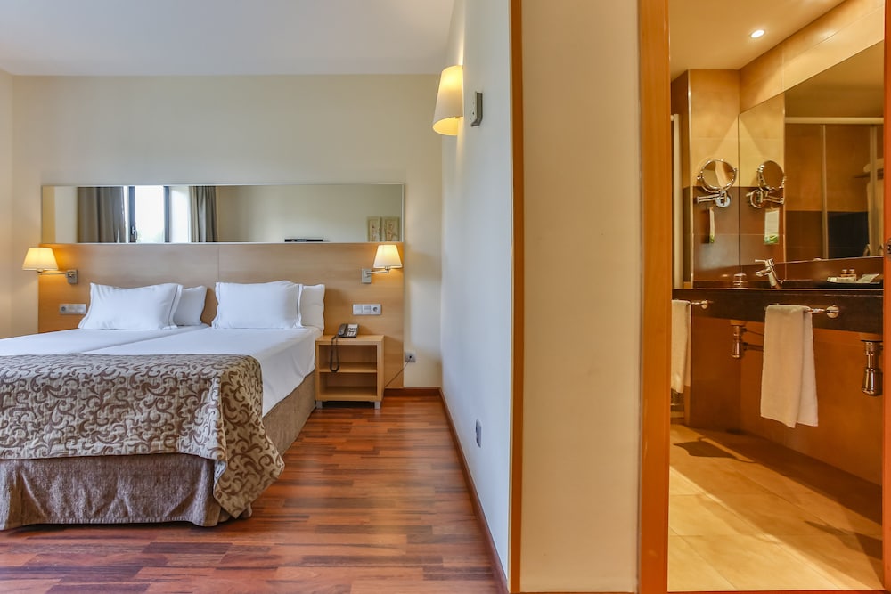 Hotel Desitges 24/76