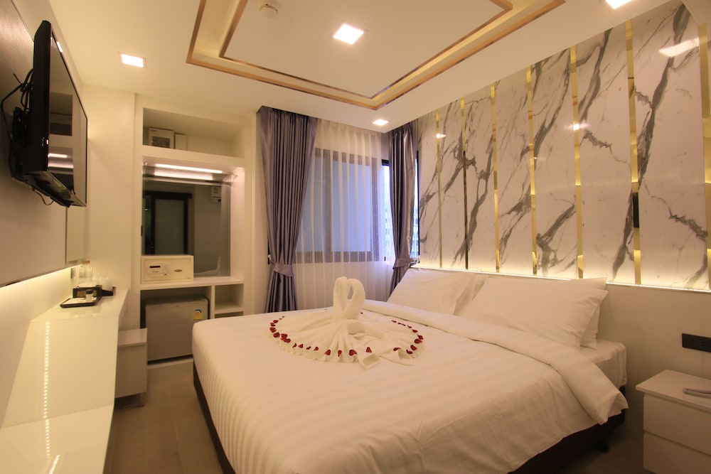 Pratunam Atrium Hotel 8/44