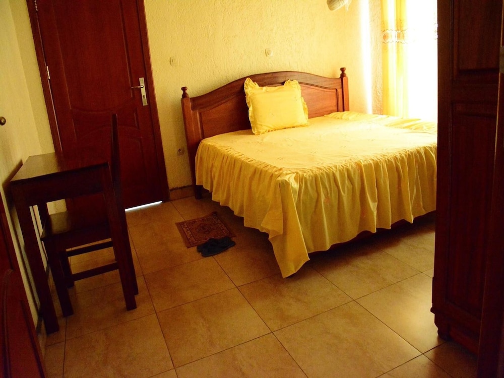 Martin Aviator Hotel 39/70