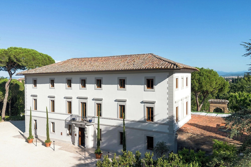 Villa Ermellina Siena, a Tribute Portfolio Hotel in SIENA