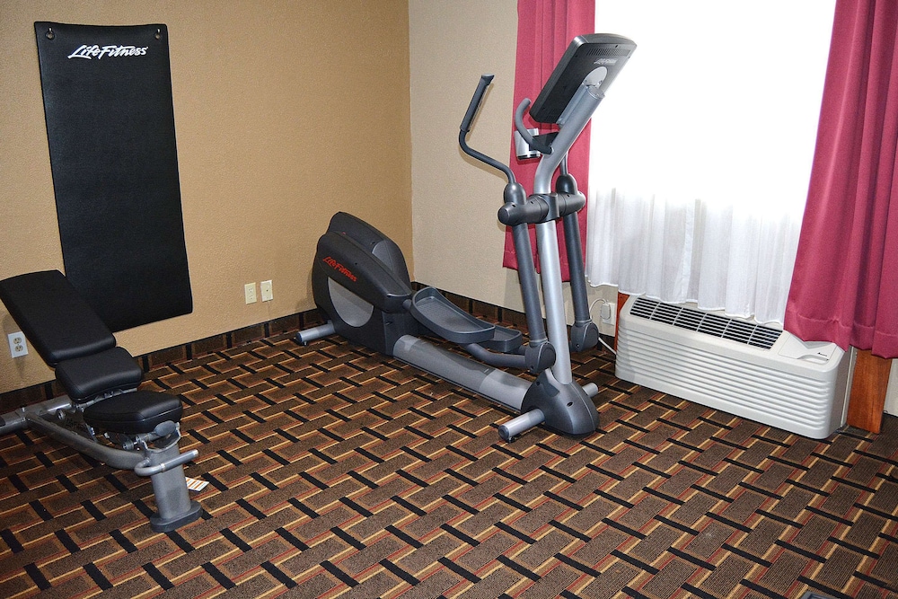 Quality Inn Raynham - Taunton 50/75