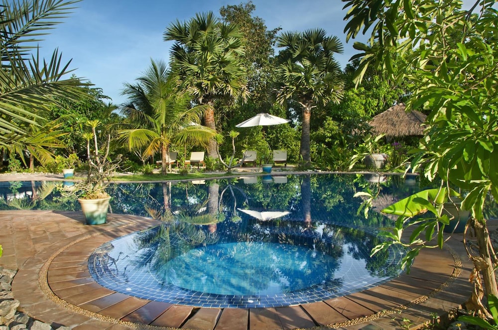 Battambang Resort 46/48