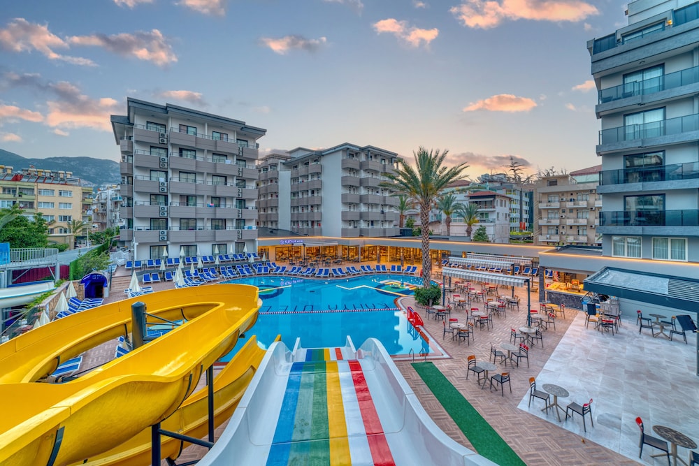 Kahya Hotel 49/57