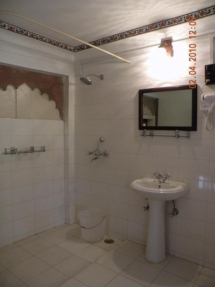 Bhanwar Vilas Palace 56/56