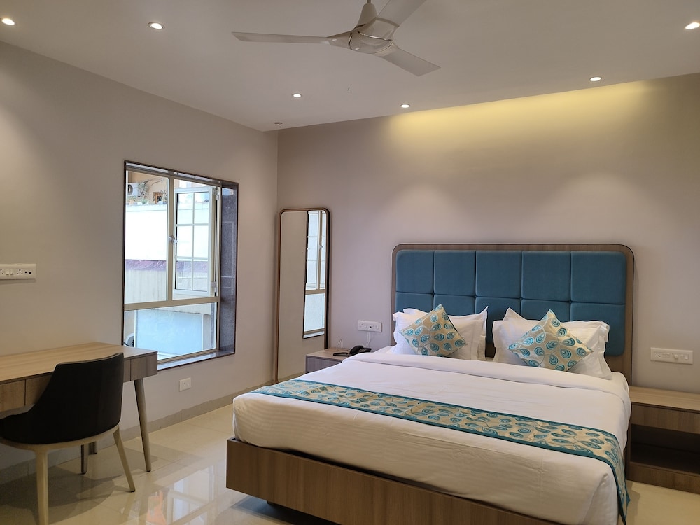Boshan Hotels 20/50