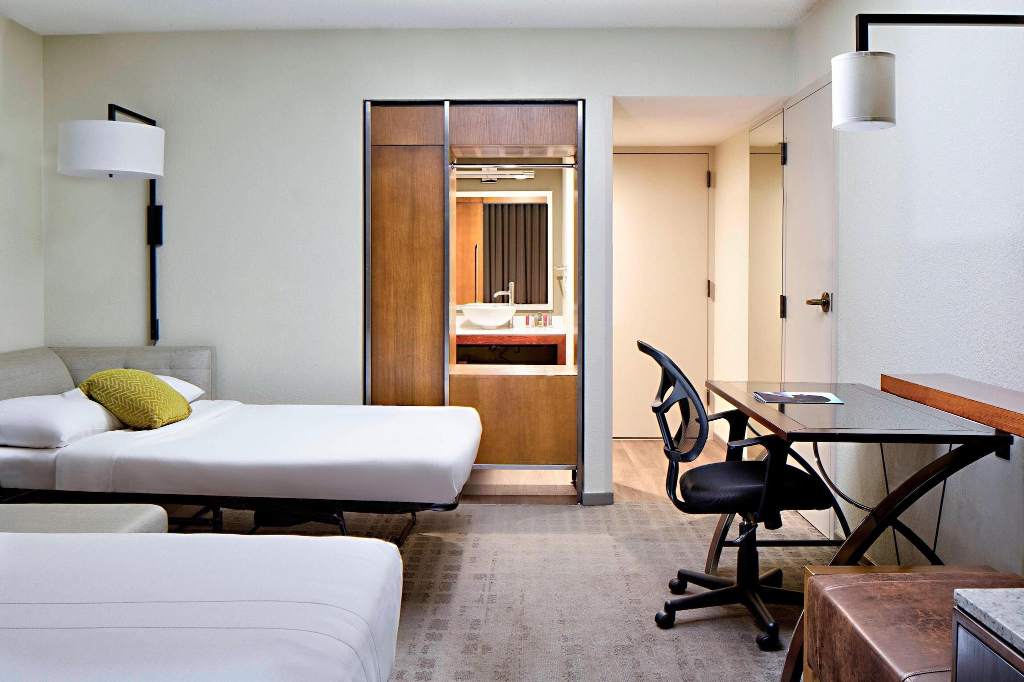 غرفة كلوب بسرير مزدوج، San Antonio Marriott Northwest Medical Center 5/8