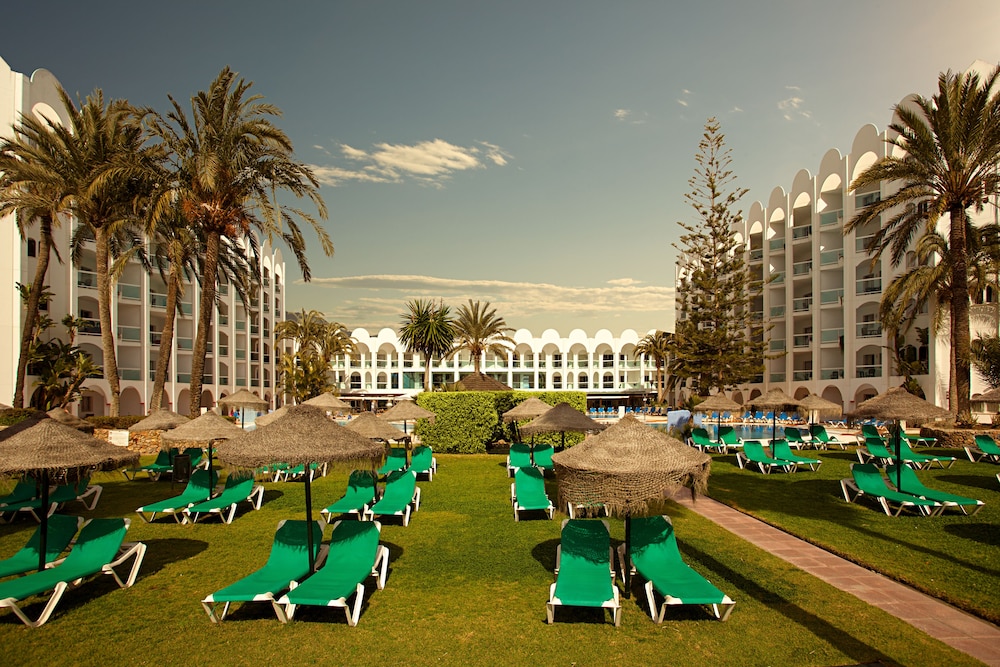 Ona Marinas de Nerja Spa Resort 65/72