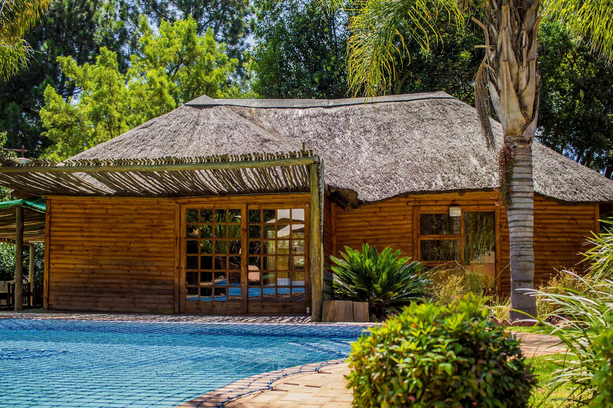 The Orchards Executive Accommodation 19/21