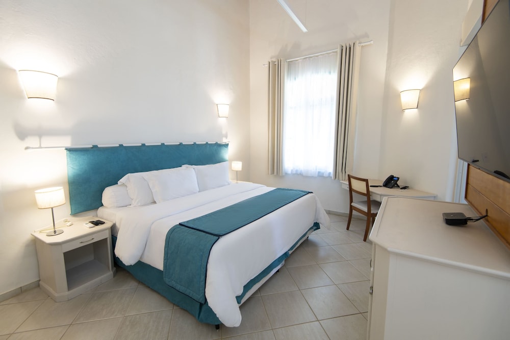 Loft, Premium, 2 Double and Twin Beds