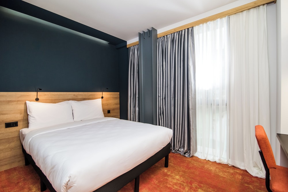 Ibis Styles Tbilisi Mziuri Park photo4