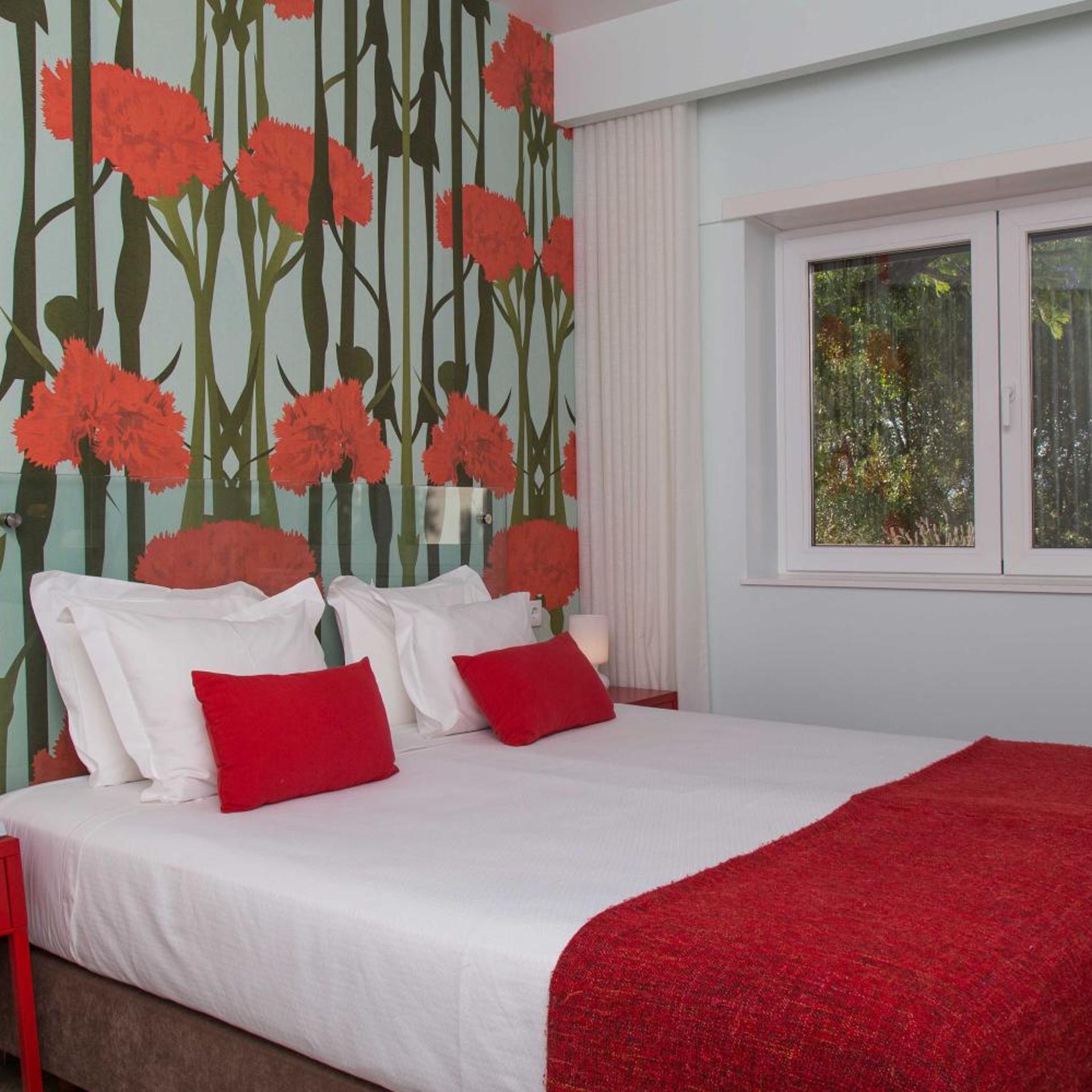 Deluxe, Double or Twin Bed, Pool Access