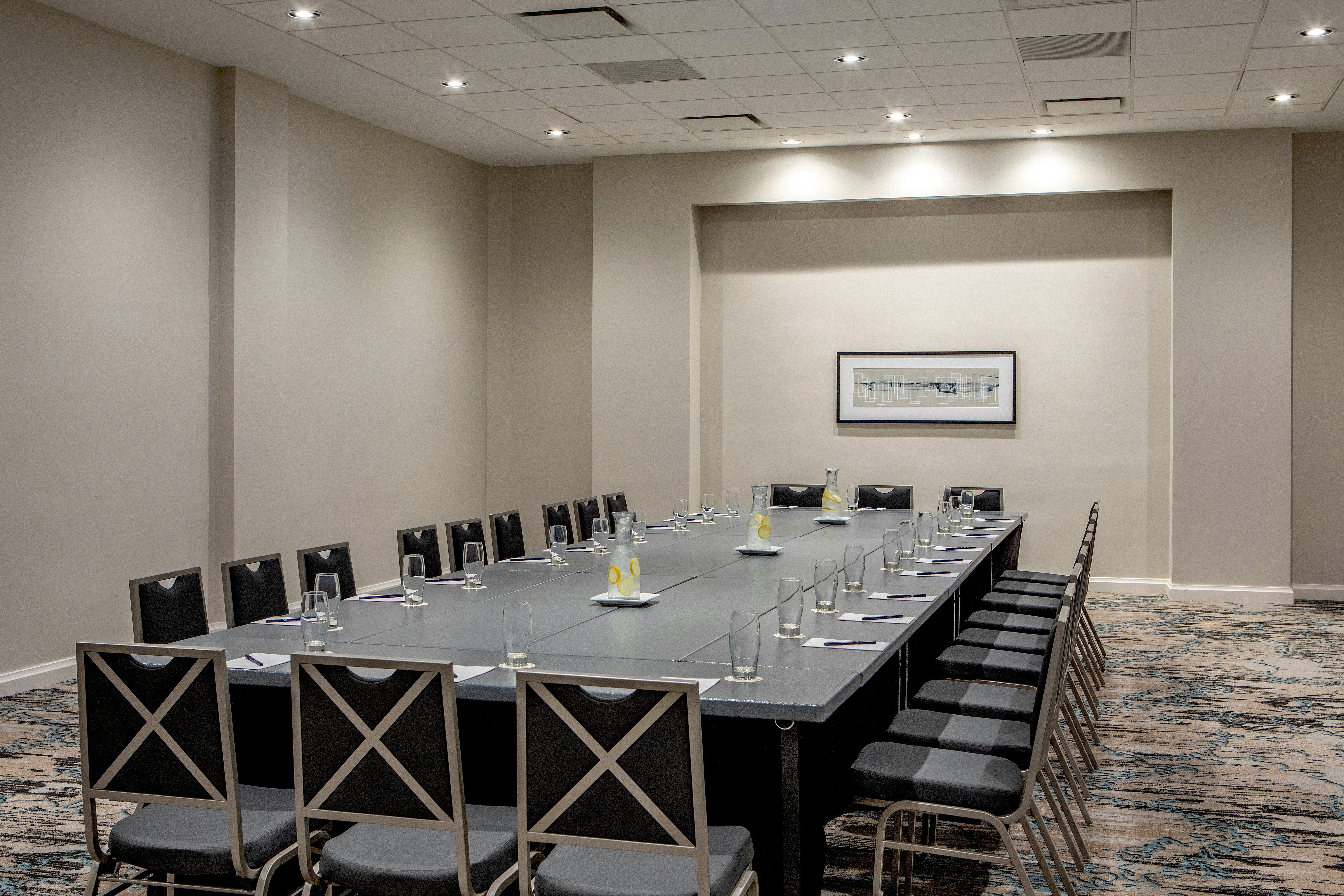 DoubleTree by Hilton Chicago - North Shore Conference Center 32/49