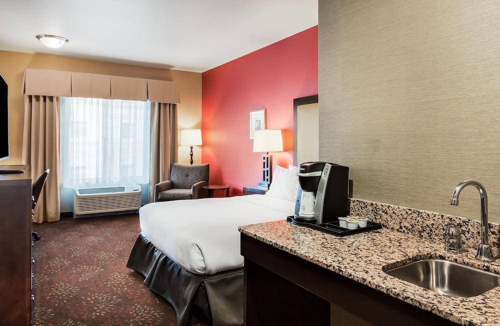 Holiday Inn Express Hotel And Suites Missoula Northwest 25/54
