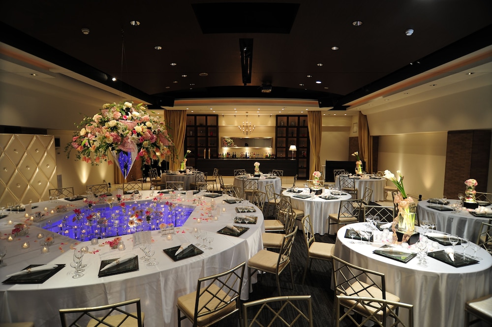 KURAYOSHI CITY HOTEL 46/58