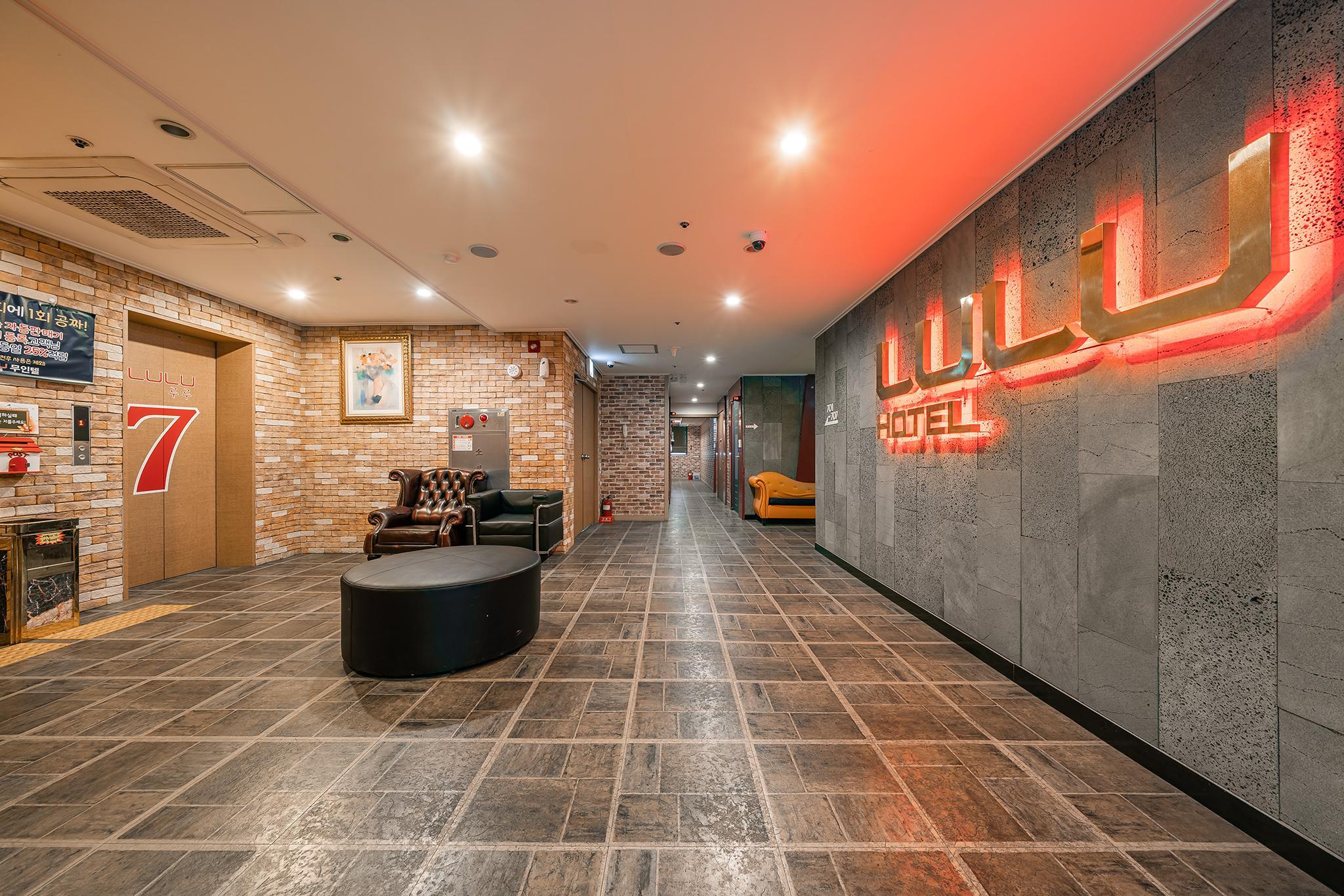Business Design Hotel LUV 29/98