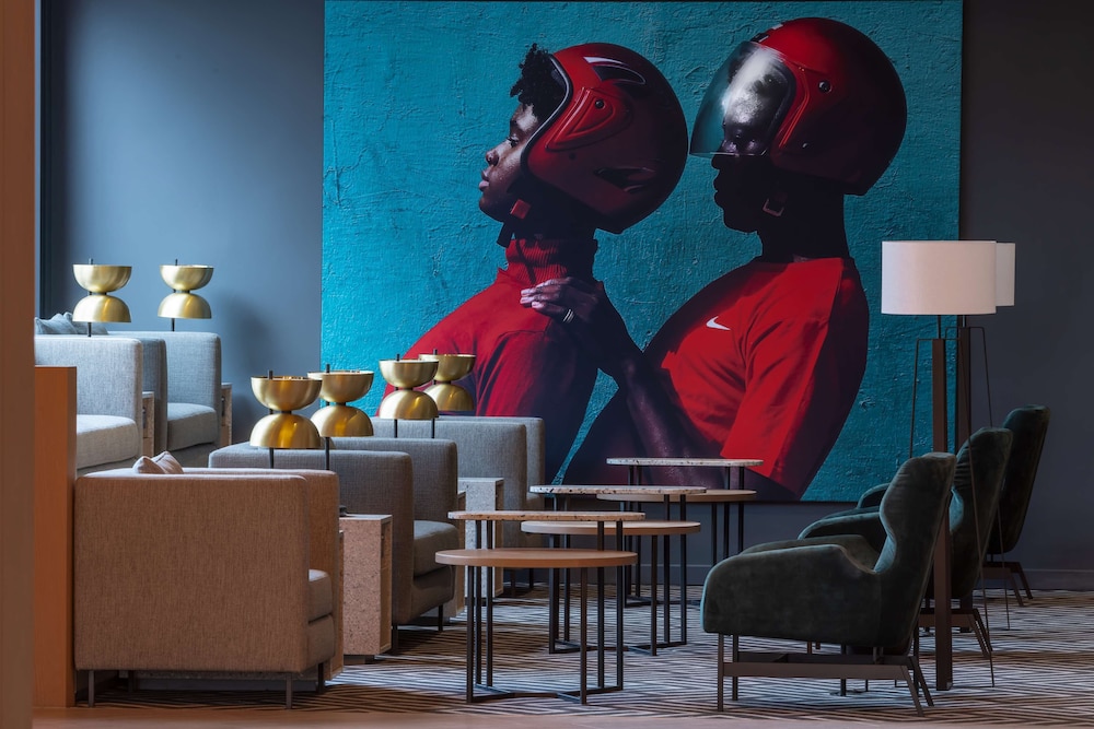 Radisson RED Hotel, Johannesburg Rosebank 59/75