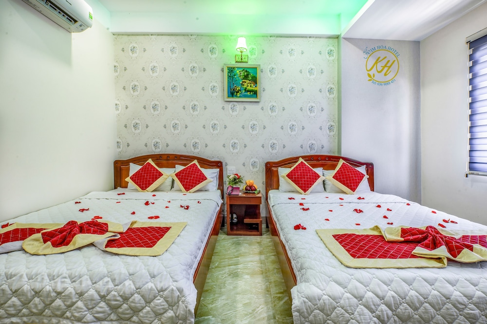 Kim Hoa Hotel 12/18