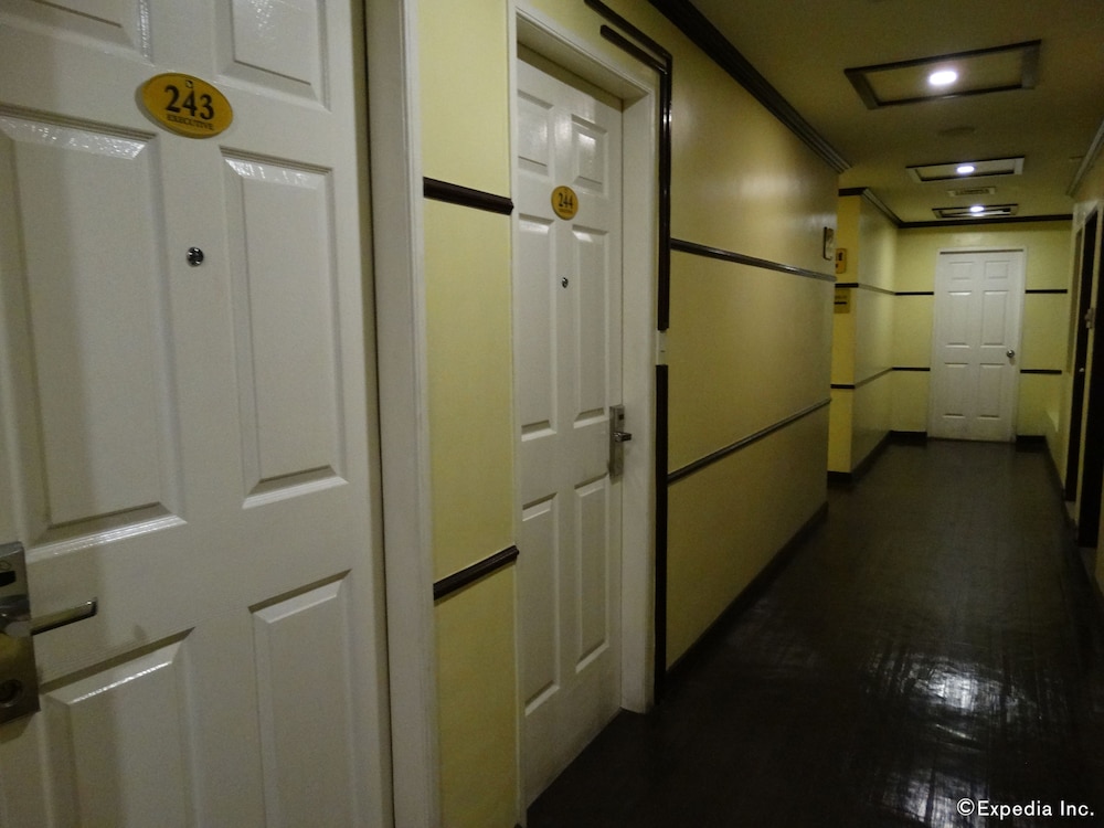 Hotel Sogo Wood Street Pasay 3/41