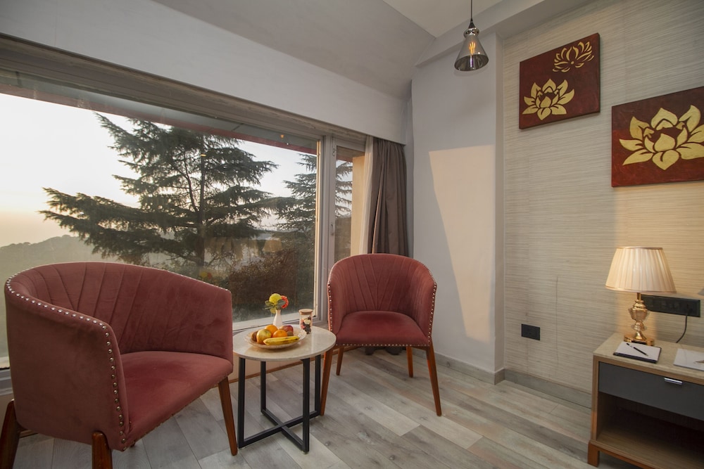 Amritara Surya, Mcleodganj 56/68