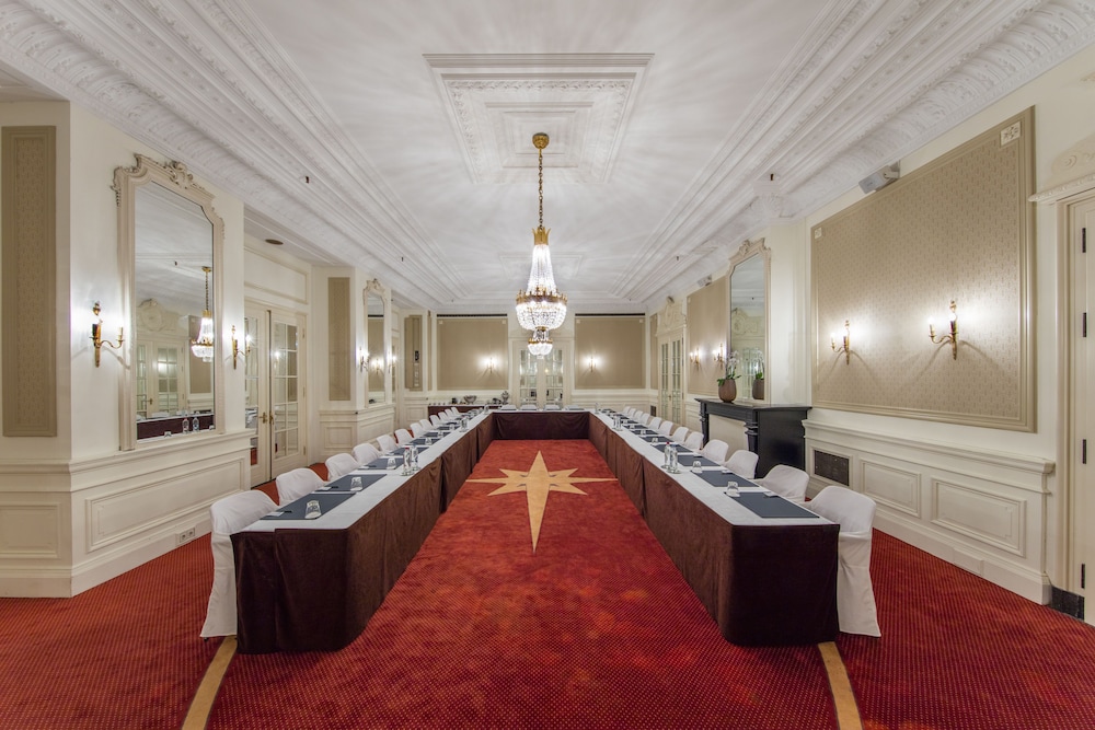 Grand Hotel Amrath Kurhaus 37/67