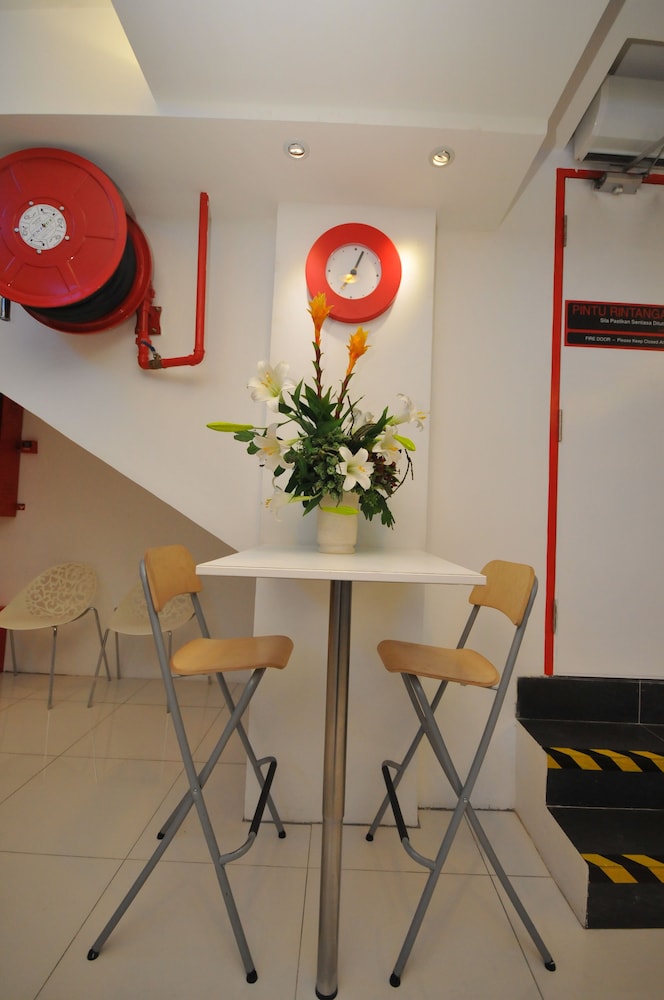 M Design Hotel 7/42
