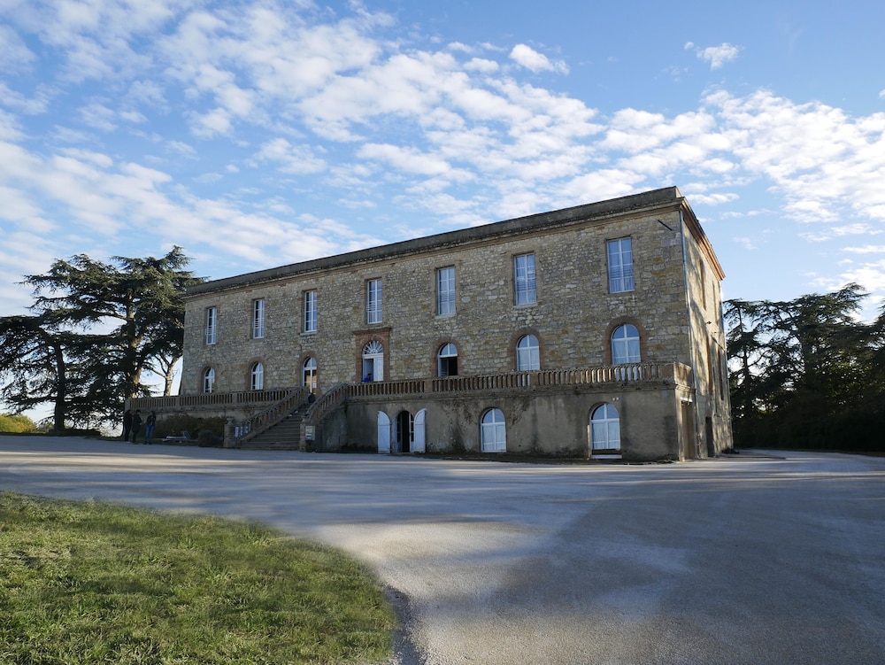 The Originals Chateau de Tauzies 4/41