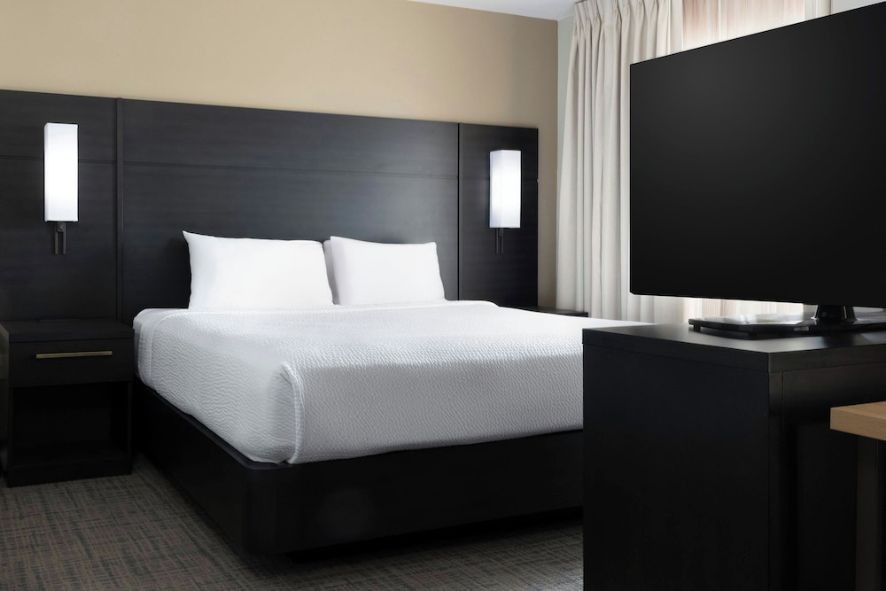 Studio, Suite, King Bed, Sofa