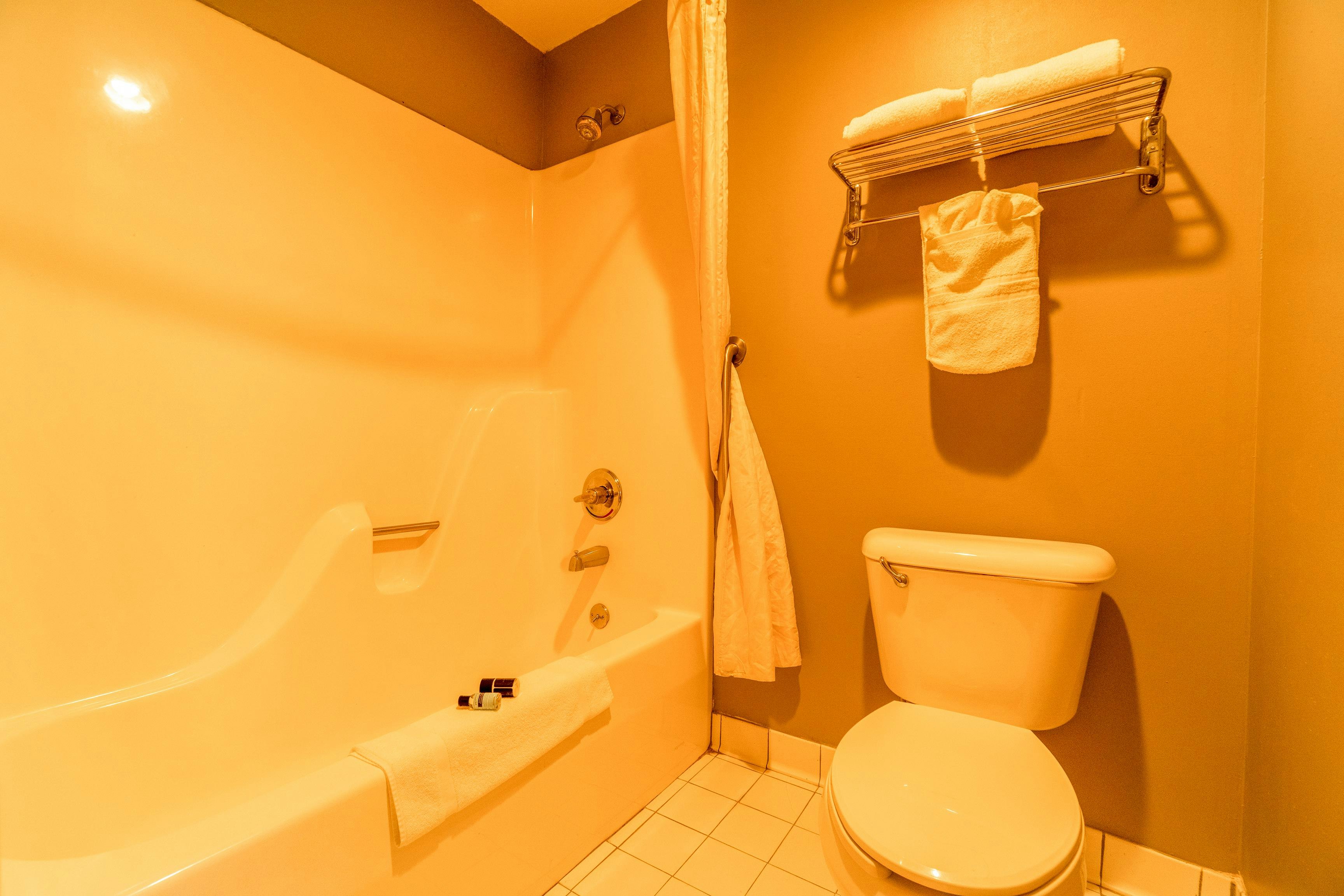 Ark Suites By OYO Jonesboro I-555 56/59
