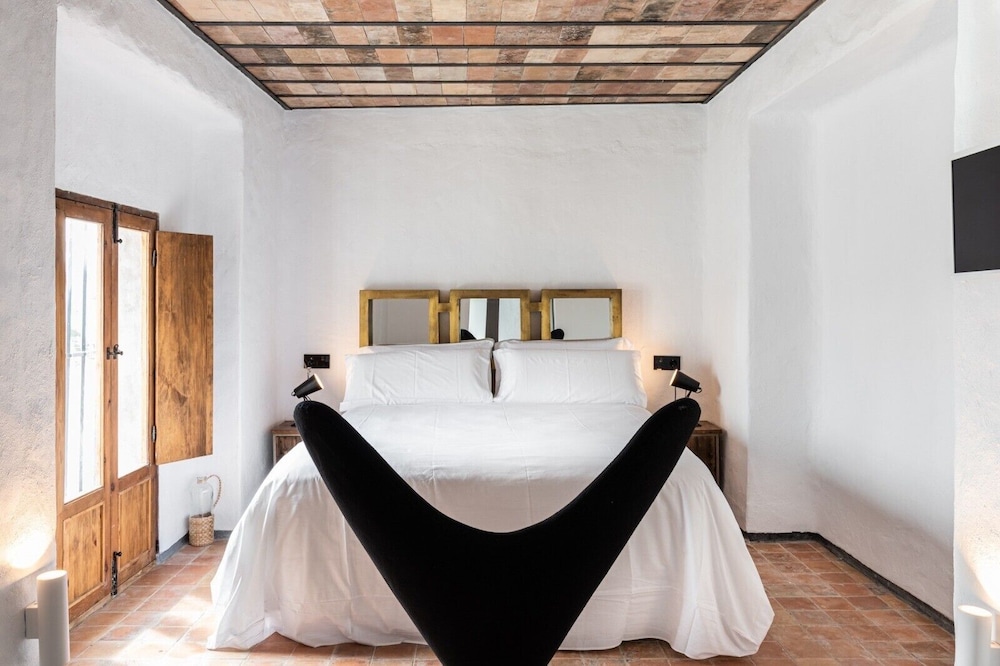 La Fonda Antigua 5/50