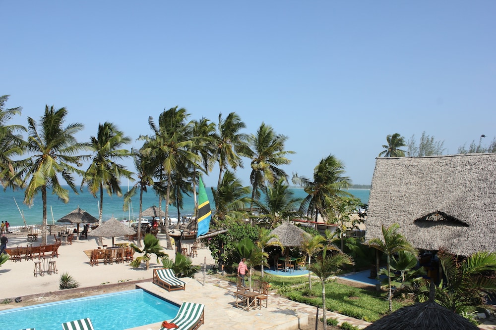 Villa Dahl Beach Resort 39/50