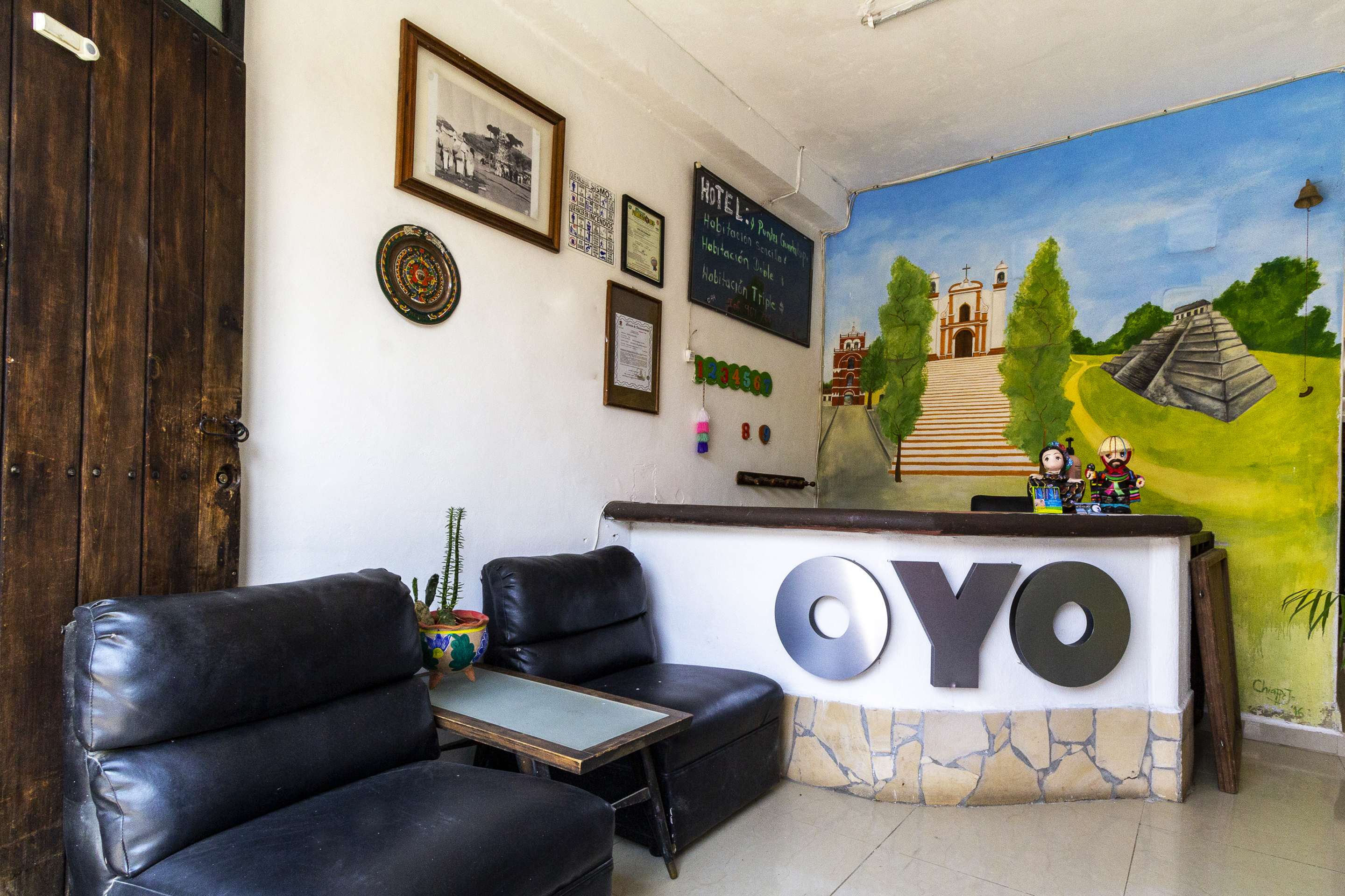 Lobby at OYO Hotel Punta Guadalupe, San Cristobal de las Casas, CHIAPAS