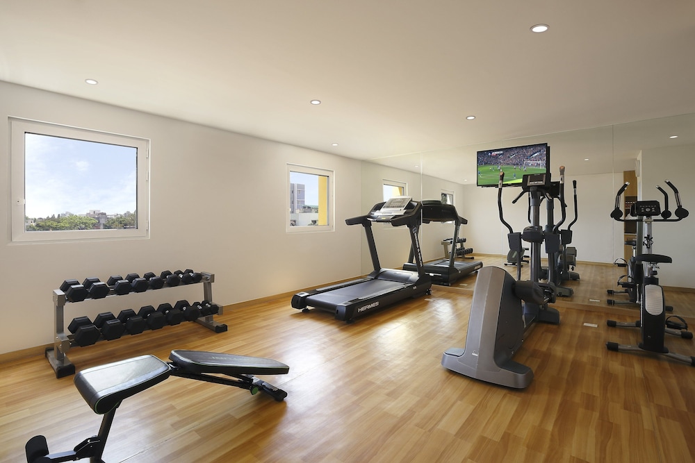 Holiday Inn Express Nashik Indira Nagar 34/56