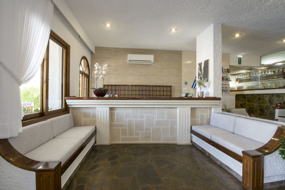 Folia Hotel Apartments 6/50