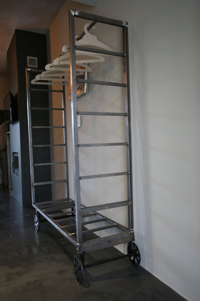 Oniropetra Boutique Hotel 35/75