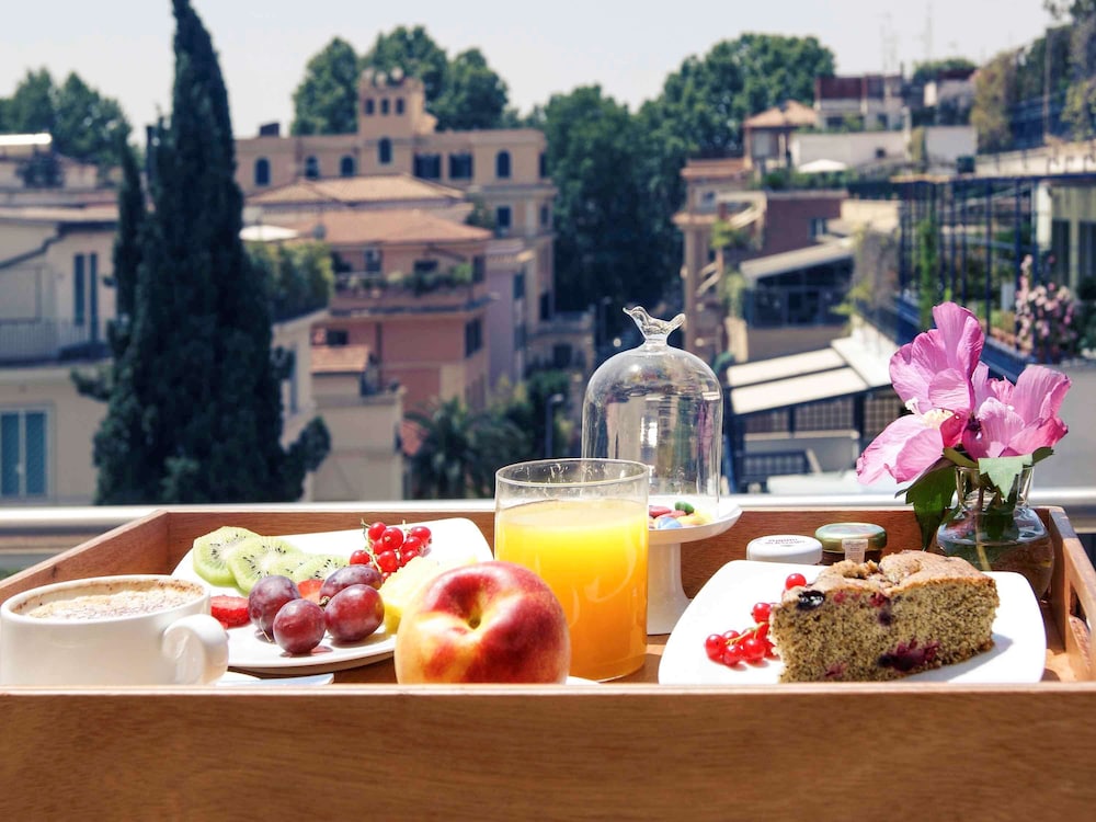 Hotel Mercure Roma Corso Trieste 62/78