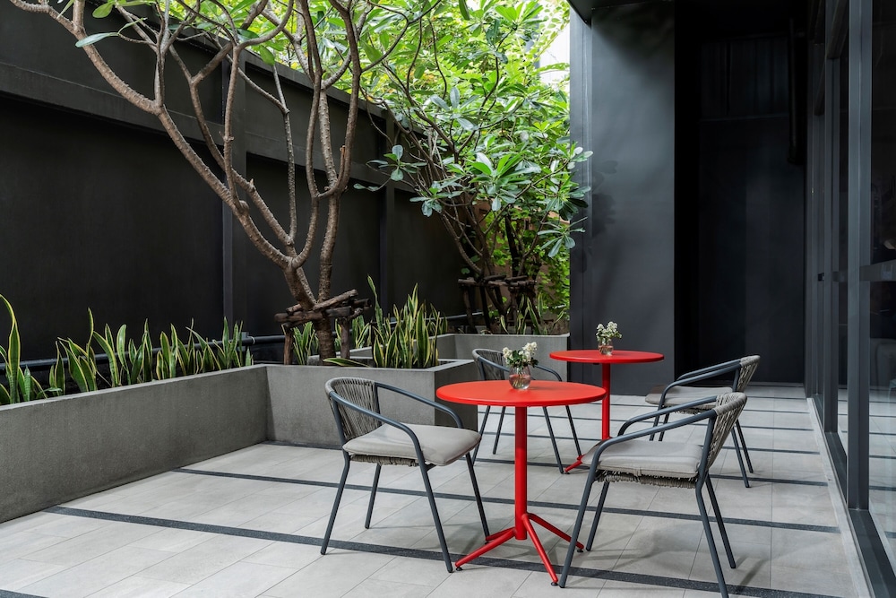 Oakwood Studios Sukhumvit Bangkok 37/42