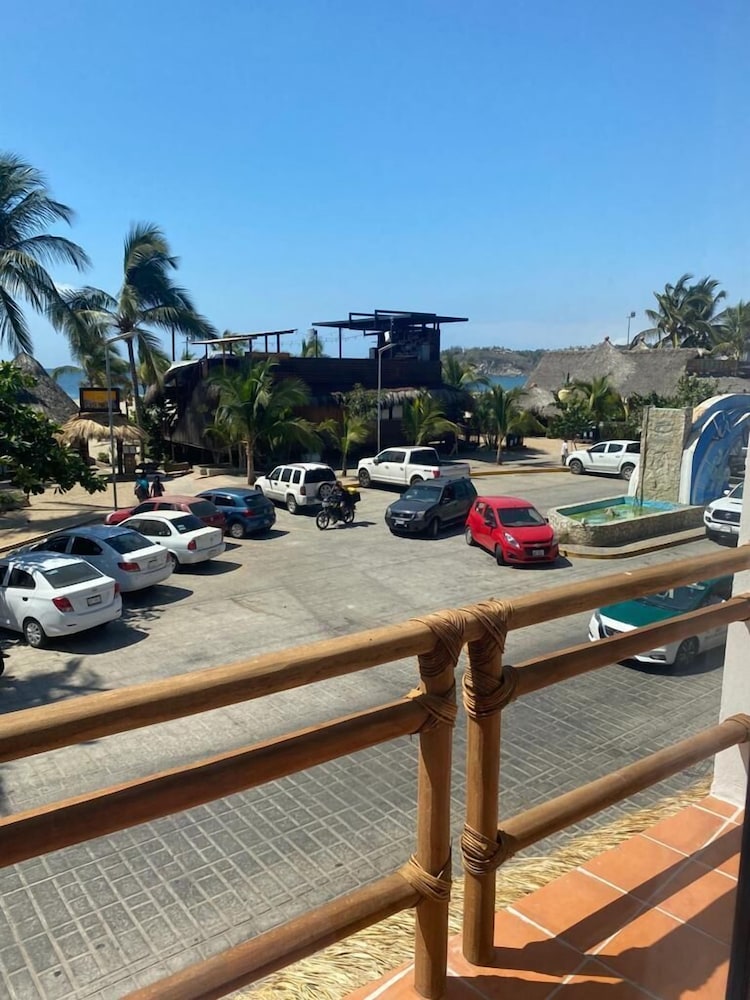 Hotel y Bungalows Acuario 50/60