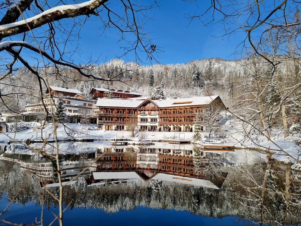 Feuriger Tatzlwurm Berghotel & Spa, BW Signature Collection 6/70