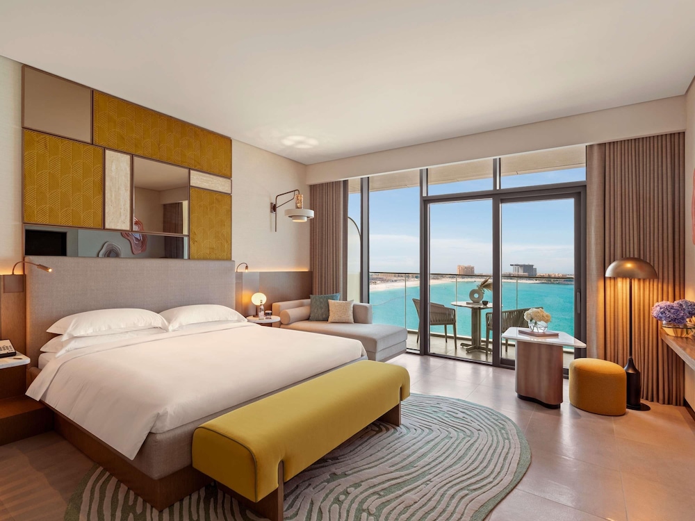 Gallery, King Bed, Sea View