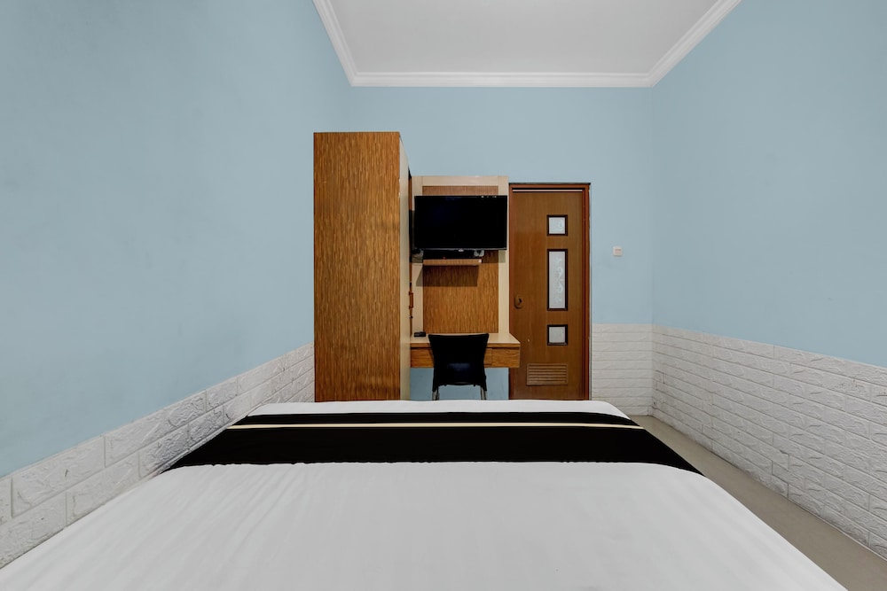 Hotel O near UGM formerly Bayang Brothers Guest House 43/55