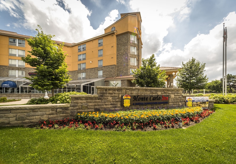 Monte Carlo Inns And Suites Downtown Markham 66/68