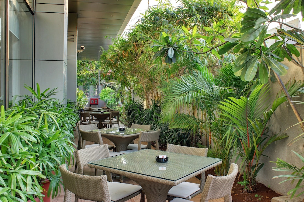 Ibis Mumbai Airport - An Accorhotels Brand 56/69
