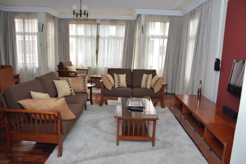 Gemsuites Luxury Serviced Apartments 38/50