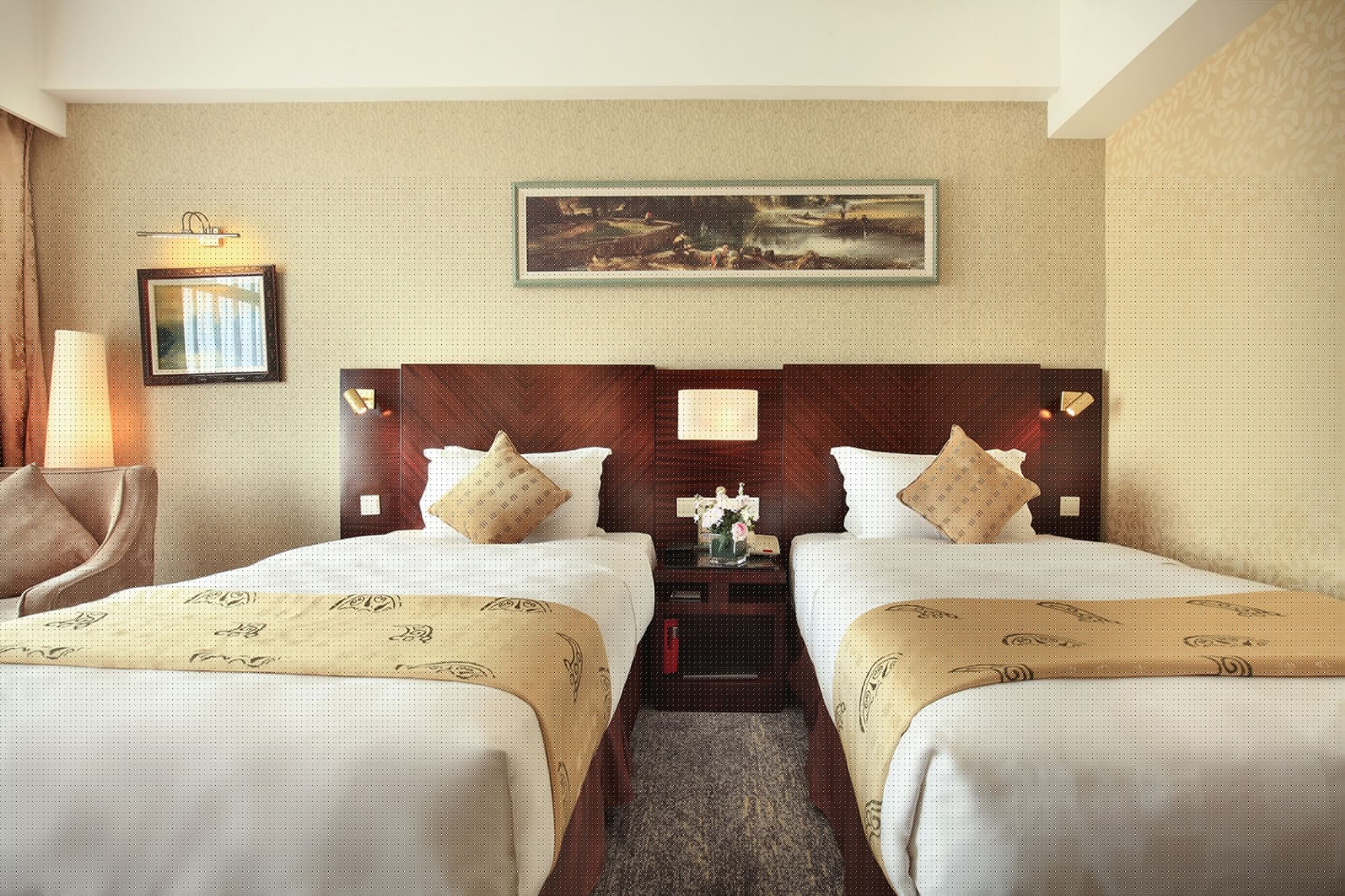 SUPERIOR, TWIN BEDS